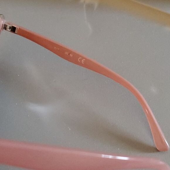 Guess Cat Eye Sunglasses Pink Rose Gold Mirrored Hardcase Women's WOMAN'S - Picture 7 of 15
